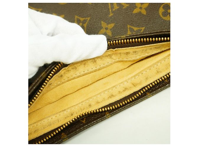 Borsa a tracolla Louis Vuitton Monogram Looping GM Marrone - vista 8