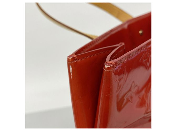 Borsa Louis Vuitton Vernis Lead MM Rosso - vista 6