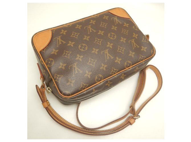 Borsa a tracolla Louis Vuitton Monogram Trocadero Marrone Monogramma - vista 3