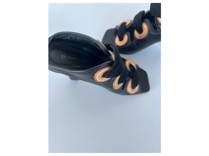 JW Anderson Sandali con tacco J.W. Anderson in pelle nera Nero - vista 6