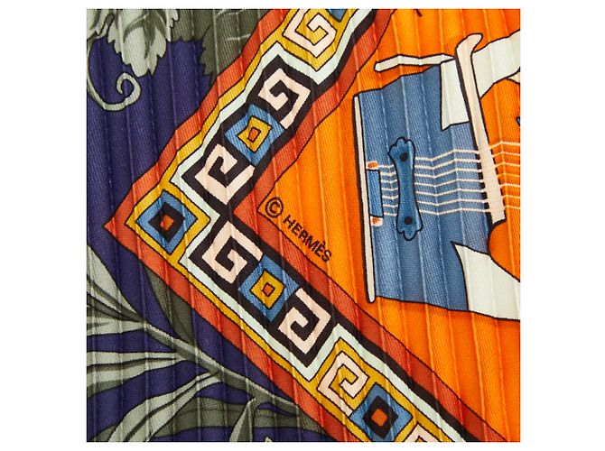 Hermès Foulard Pieghettato Hermes Carre Musique des Dieux Multicolore Cachi - vista 4