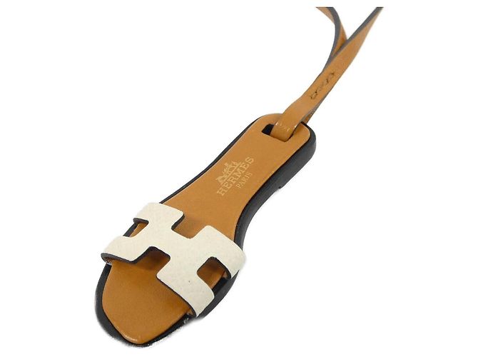 Hermès Hermes Oran Nano Accessory Bag Charm Marrone - vista 4