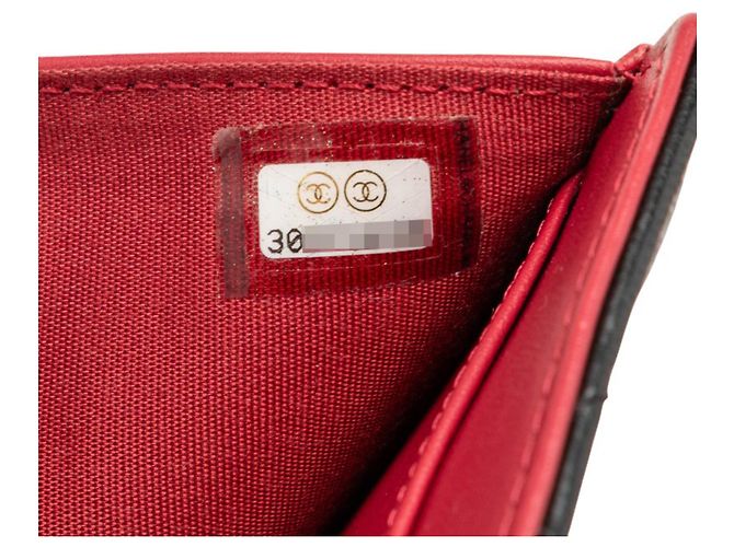 Cartera tri-fold Chanel 19 Dixneuf Coco Mark Negro Roja - vista 7