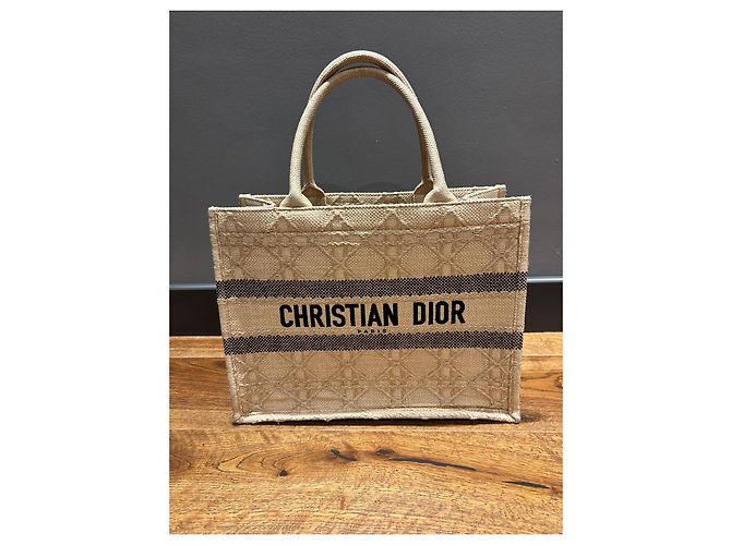 Christian Dior Book Tote Small Beige - vista 2