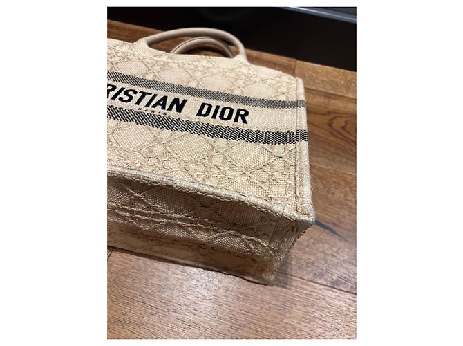 Christian Dior Book Tote Small Beige - vista 5