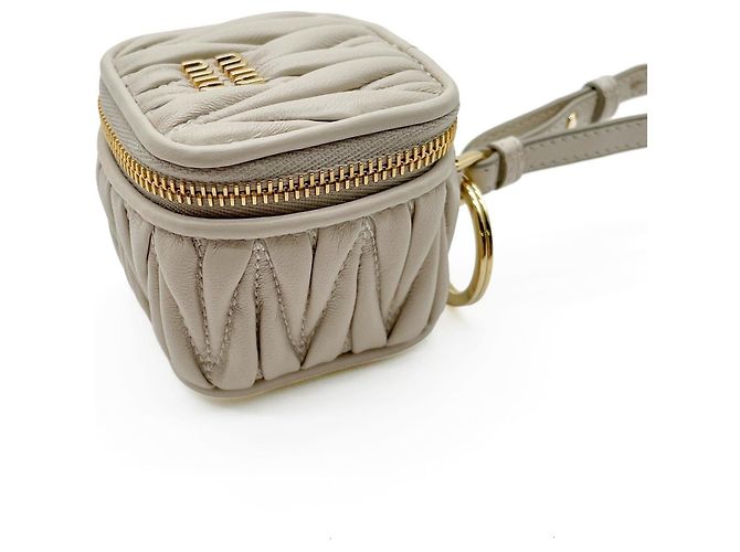 Portachiavi Miu Miu Matelassé Beige D'oro - vista 2
