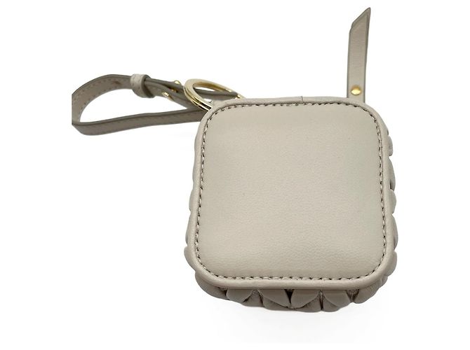 Portachiavi Miu Miu Matelassé Beige D'oro - vista 4