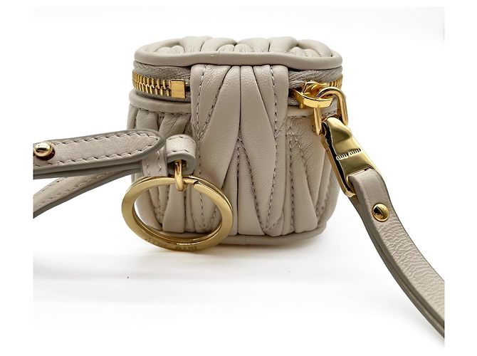 Portachiavi Miu Miu Matelassé Beige D'oro - vista 8