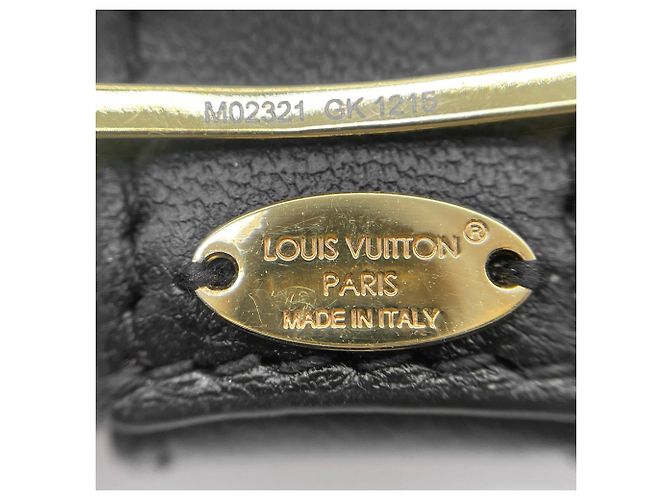 Fermi capelli Louis Vuitton LV Circle My Bow Ribbon Marrone D'oro - vista 6