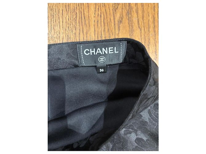 Falda maxi Chanel de brocado floral de seda negra Negro - vista 5
