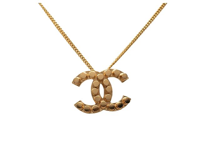 Collana con pendente borchiato Chanel CC placcato oro D'oro - vista 2