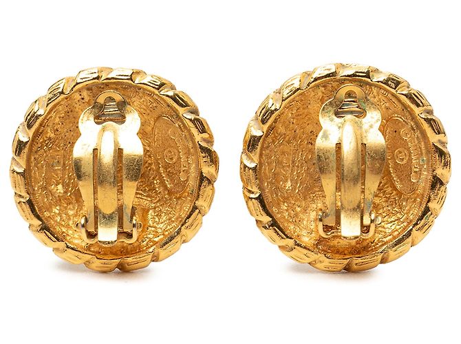 Orecchini a clip rotondi Sunburst Chanel CC placcati oro D'oro - vista 2