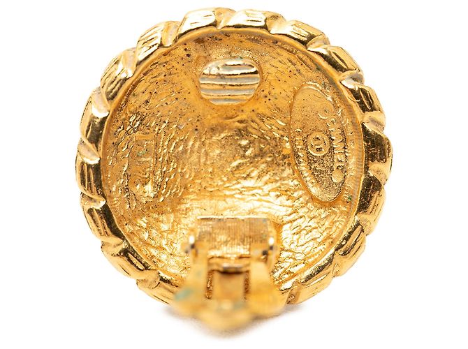 Orecchini a clip rotondi Sunburst Chanel CC placcati oro D'oro - vista 3