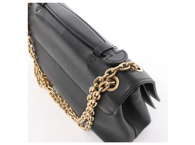 Borsa a tracolla Louis Vuitton Very Monogram Shadow in nero M42899 - vista 5