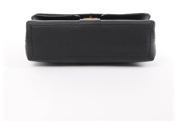 Borsa a tracolla Louis Vuitton Very Monogram Shadow in nero M42899 - vista 6