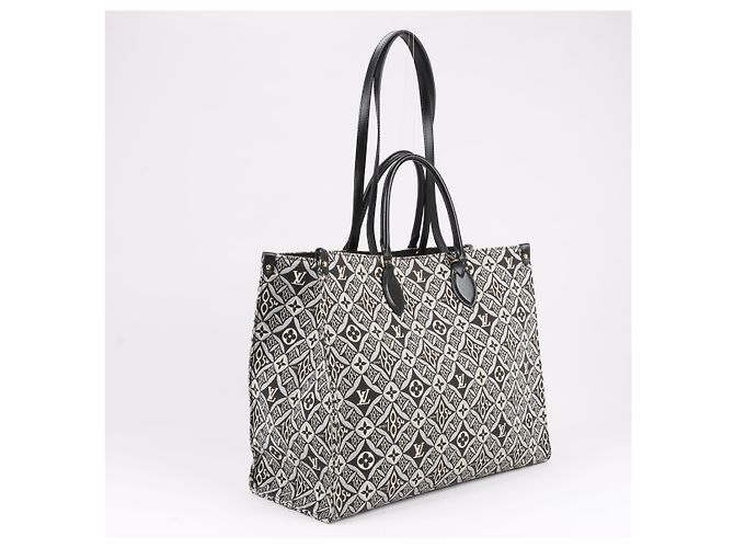 Borsa Louis Vuitton Since 1854 OnTheGo GM in Black x White M57207 Nero - vista 2
