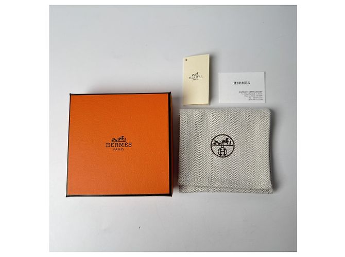 Hermès Collana Hermes Mon Petit Kelly PM Silver Hardware - vista 7