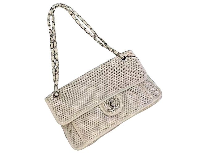 Borsa a patta Chanel Up In The Air in vitello traforato Bianco - vista 3