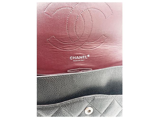 Timeless Bolso Chanel medium flap clásico en piel caviar negra Negro - vista 16