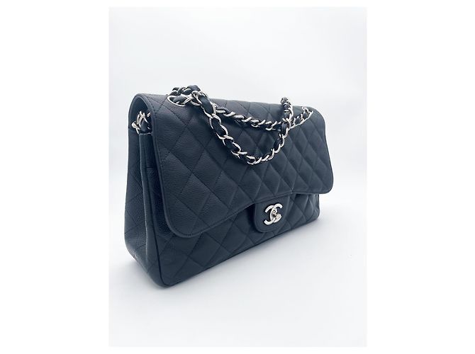 Timeless Bolso Chanel medium flap clásico en piel caviar negra Negro - vista 6