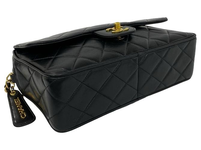 Borsa a tracolla Chanel Matelassé in pelle d'agnello nera Nero - vista 7