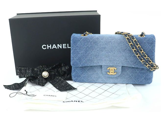 Borsa a tracolla Chanel Matrasse 25 Denim Blu - vista 2