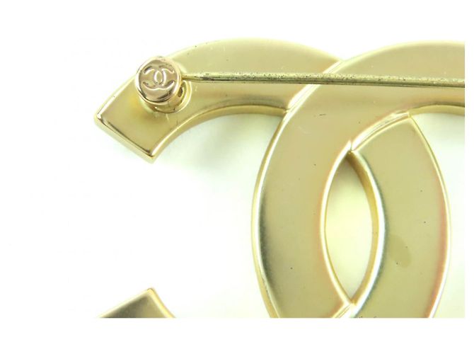 Broche Chanel COCO Mark Dorado - vista 5