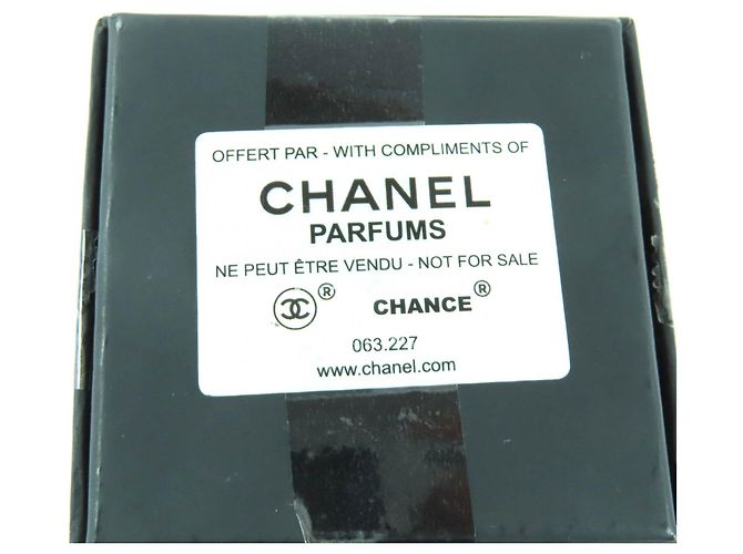 Broche Chanel COCO Mark Dorado - vista 8