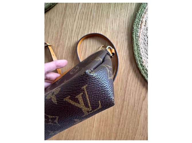 Louis Vuitton Monogram Canvas Pallas saffron Tasche Braun Monogramm - Ansicht 2
