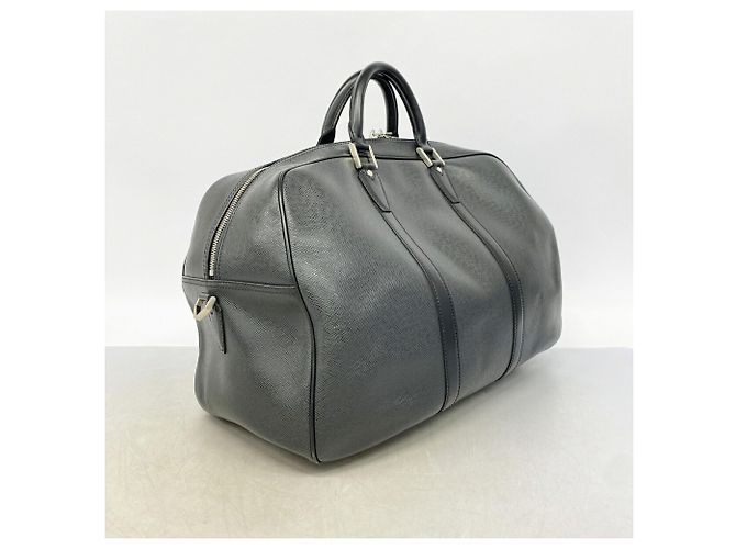 Sac Boston Louis Vuitton Taiga Kendall PM Gris - vue 2