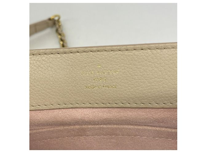 Bolso Louis Vuitton Lockme Ever MINI Gris - vista 5