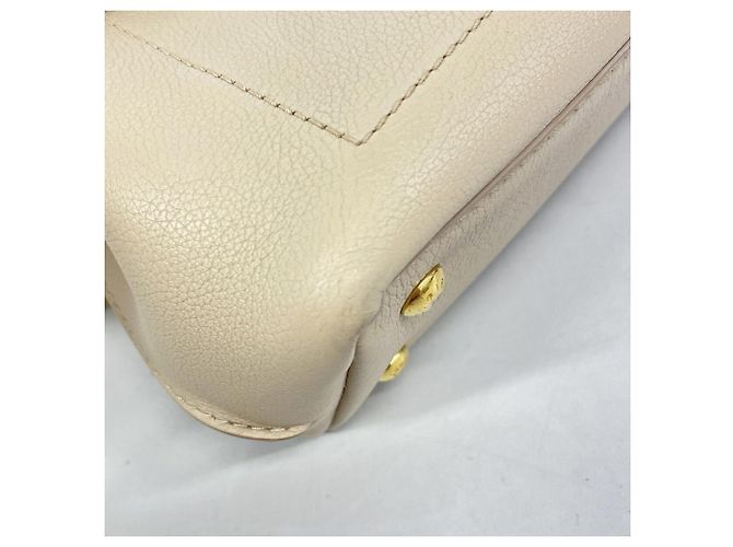 Bolso Louis Vuitton Lockme Ever MINI Gris - vista 6