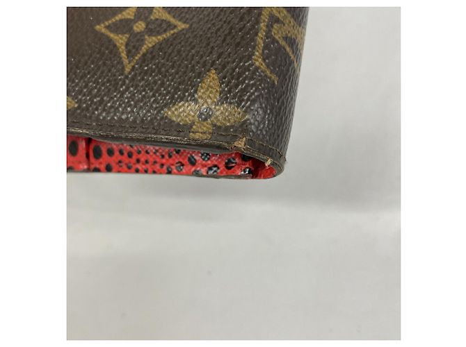 Louis Vuitton Monogram Wave Portefeuille Insolite Long Wallet Rosso - vista 5