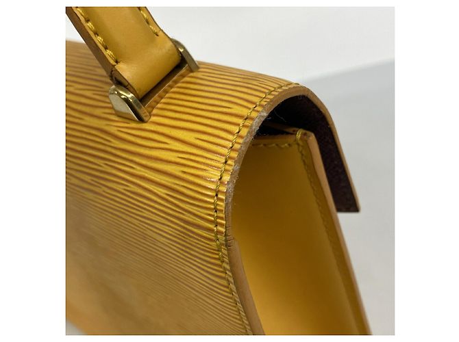 Borsa Louis Vuitton Epi Malzerbes Giallo - vista 10