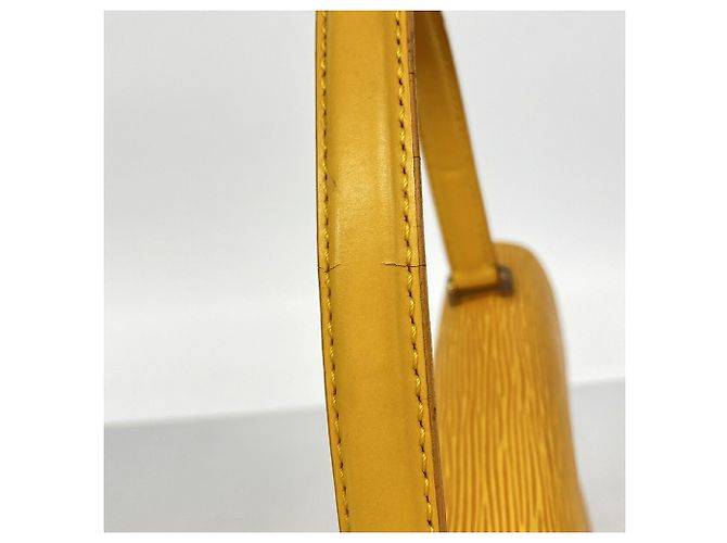 Borsa Louis Vuitton Epi Malzerbes Giallo - vista 8