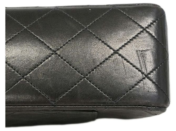 Chanel Matelassé Shoulder Bag Black - view 8