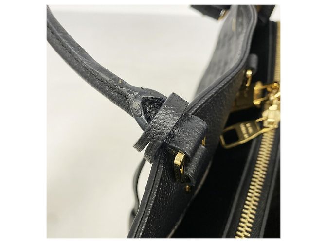 Borsa Louis Vuitton Monogram Empreinte Montaigne MM Nero - vista 10