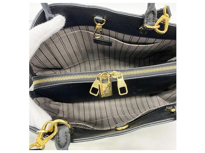 Borsa Louis Vuitton Monogram Empreinte Montaigne MM Nero - vista 5