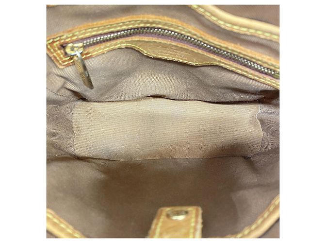 Bolsa Louis Vuitton Monogram Vavin PM Marrom - vista 4