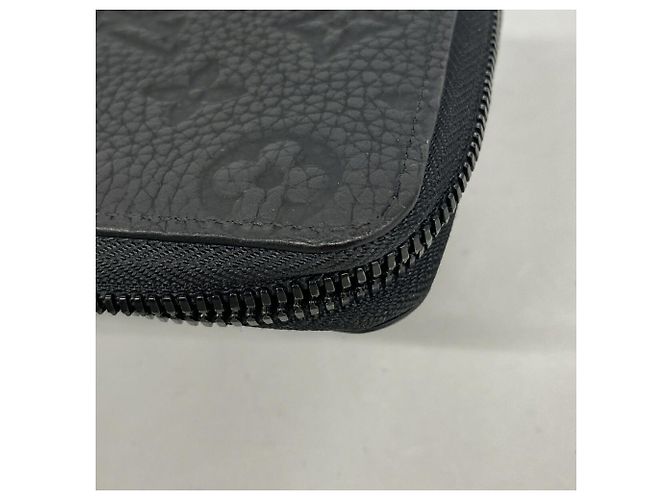 Louis Vuitton Long Wallet in Noir Black - view 6