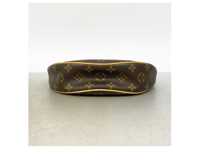 Louis Vuitton Monogram Loop Handtasche Braun - Ansicht 3