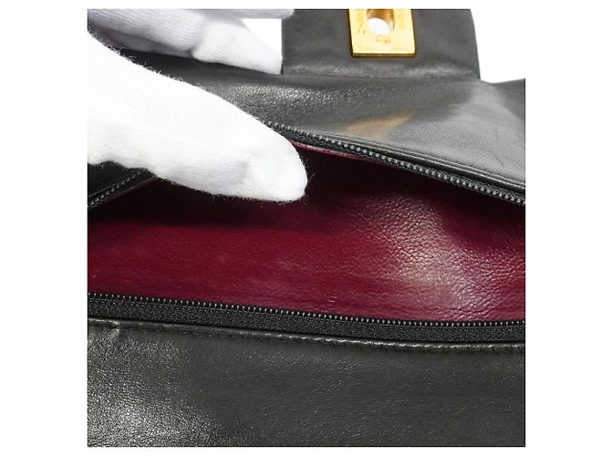 Borsa a tracolla Chanel Matelassé Nero - vista 14
