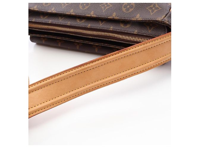 Borsa a tracolla Louis Vuitton Vivacite GM Monogram Marrone - vista 10