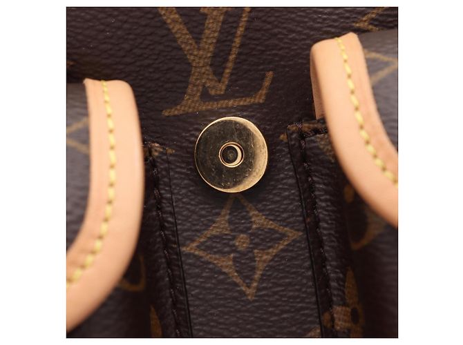 Louis Vuitton Excursion PM Monogram Mochila/Bolso 2-way Castaño - vista 5