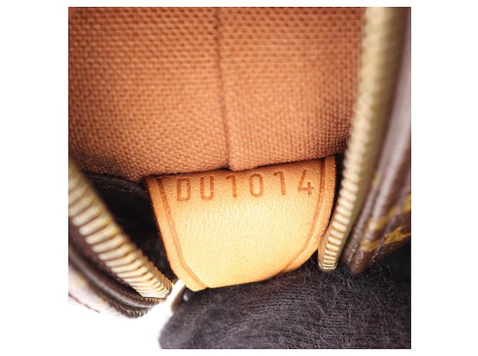 Borsa Cabas Mezzo Monogram Louis Vuitton Marrone - vista 5