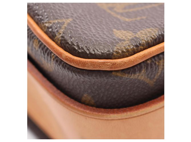 Borsa a tracolla Louis Vuitton Cartouchiere MM Monogram Marrone - vista 8