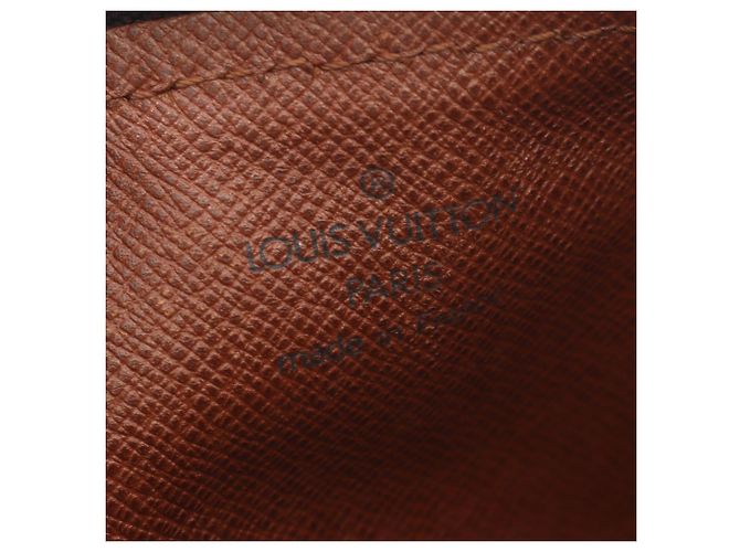 Borsa a mano Louis Vuitton Papillon 26 Monogram Marrone - vista 4