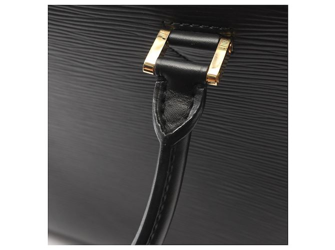 Louis Vuitton Pont Neuf Epi Noir Handbag Black - view 10