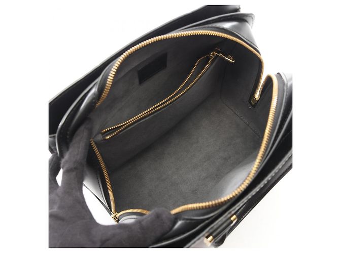 Louis Vuitton Pont Neuf Epi Noir Handbag Black - view 3