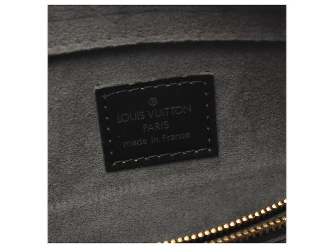 Louis Vuitton Pont Neuf Epi Noir Handbag Black - view 4